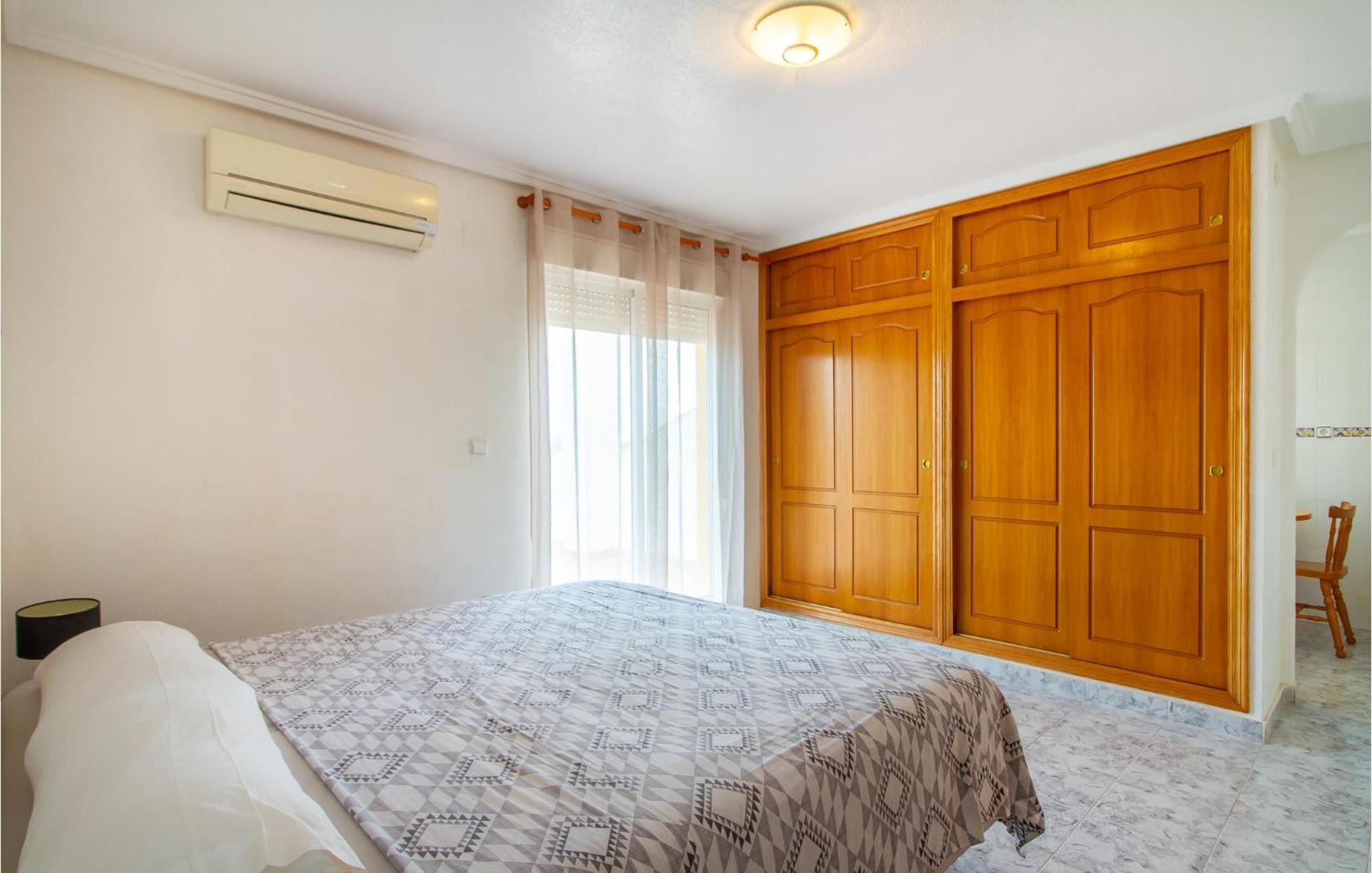 Beautiful Home In Gran Alacant With Kitchen 산타 폴라 외부 사진