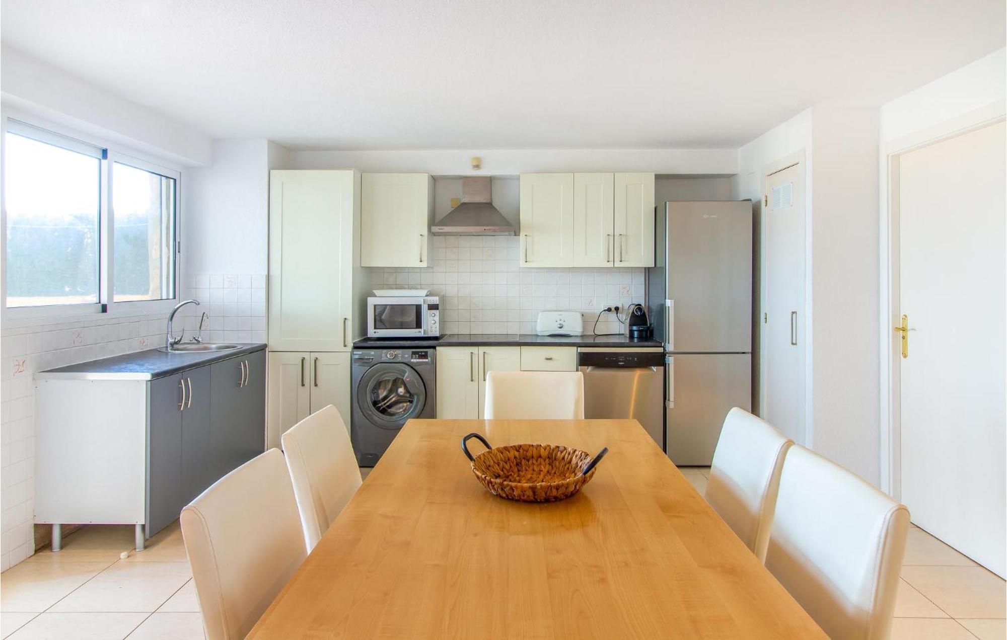 Beautiful Home In Gran Alacant With Kitchen 산타 폴라 외부 사진
