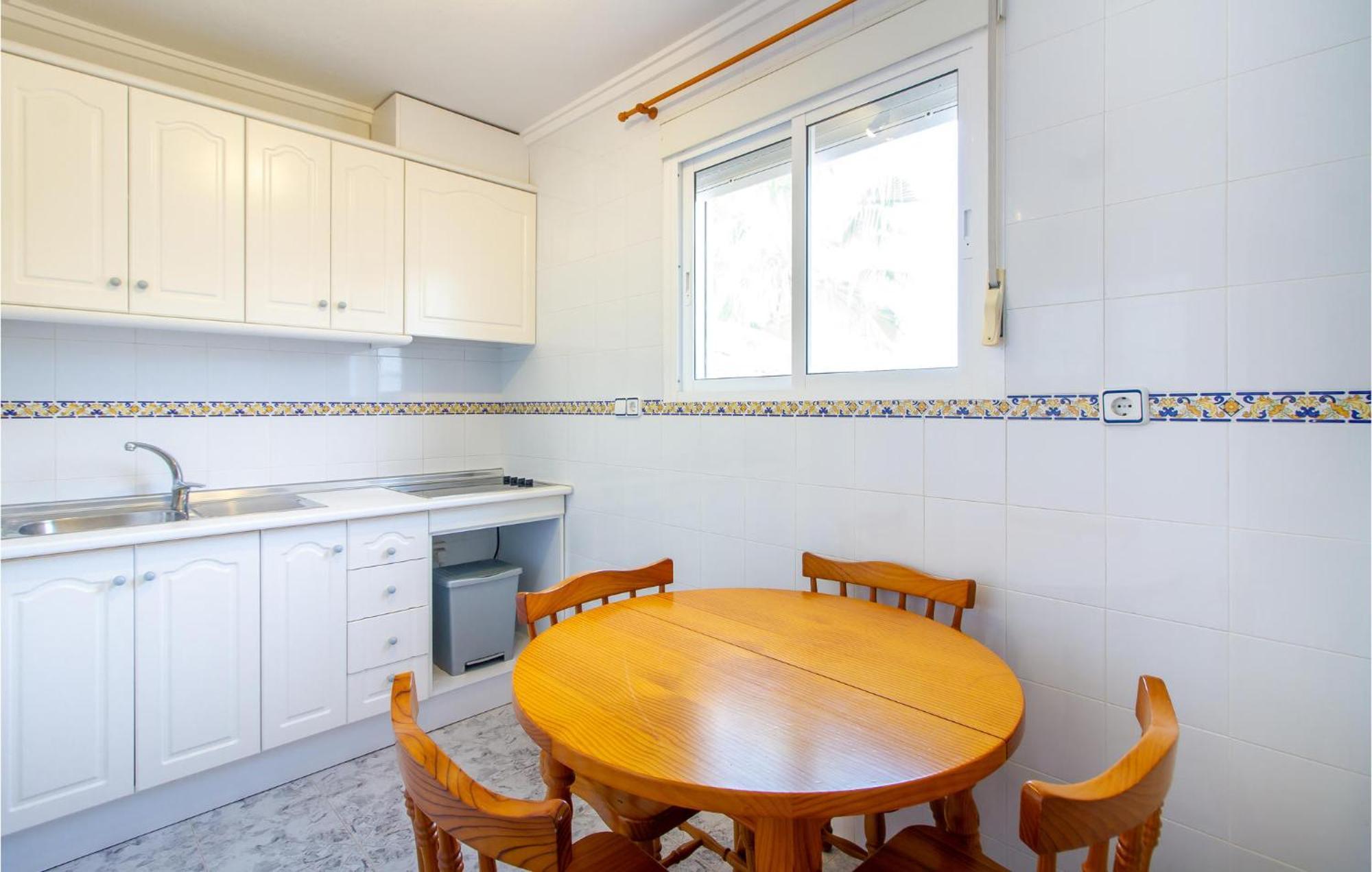 Beautiful Home In Gran Alacant With Kitchen 산타 폴라 외부 사진