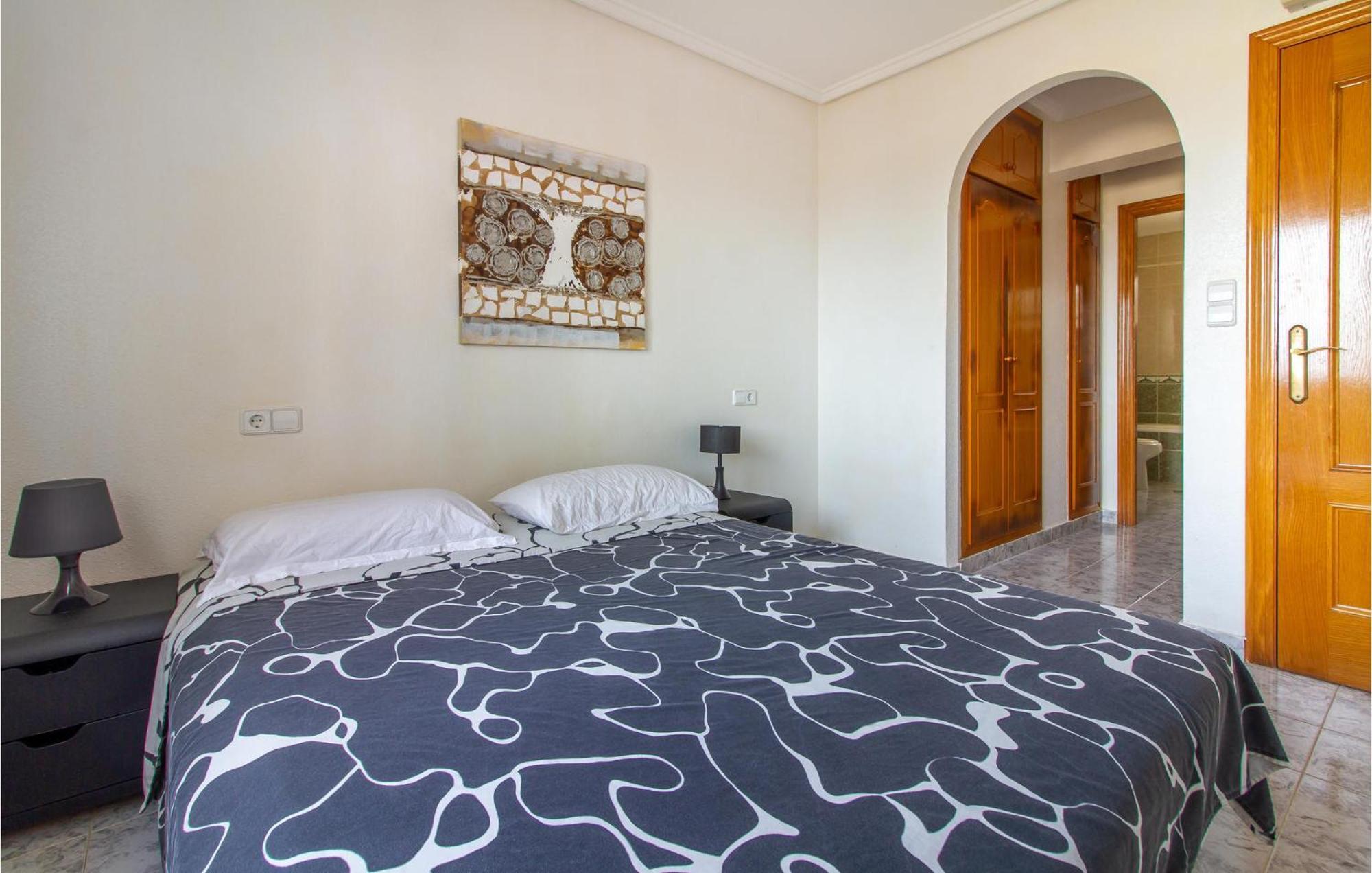 Beautiful Home In Gran Alacant With Kitchen 산타 폴라 외부 사진